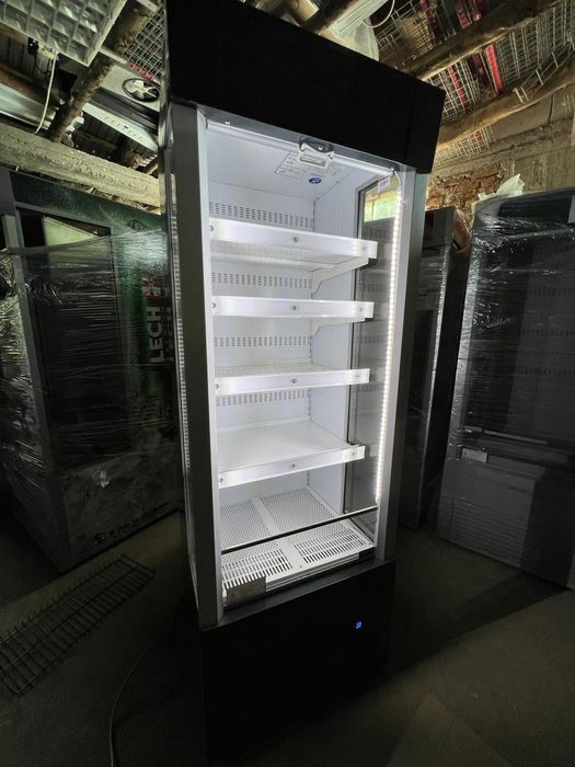 Raft frigorific cu perdea aer