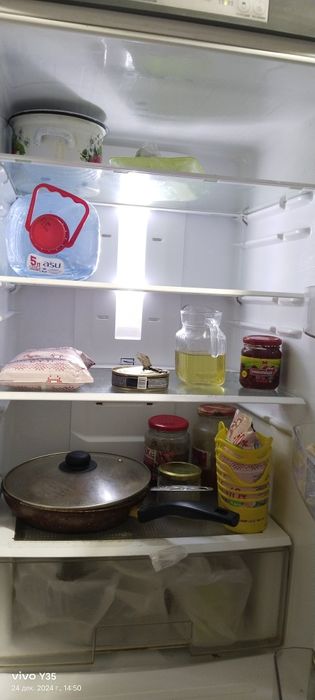 Холодильник LG состояние хорошее