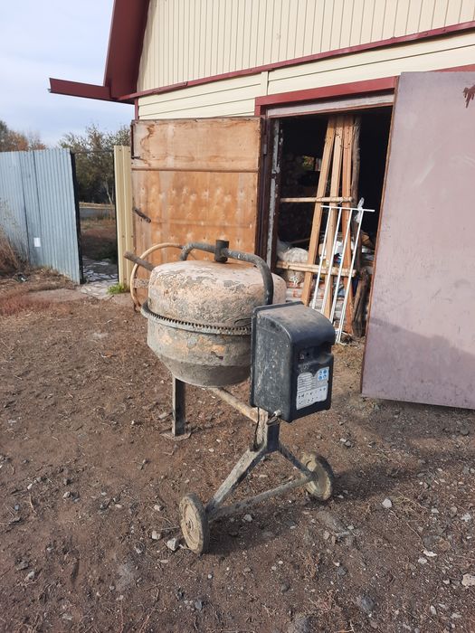 Продам бетономешалка