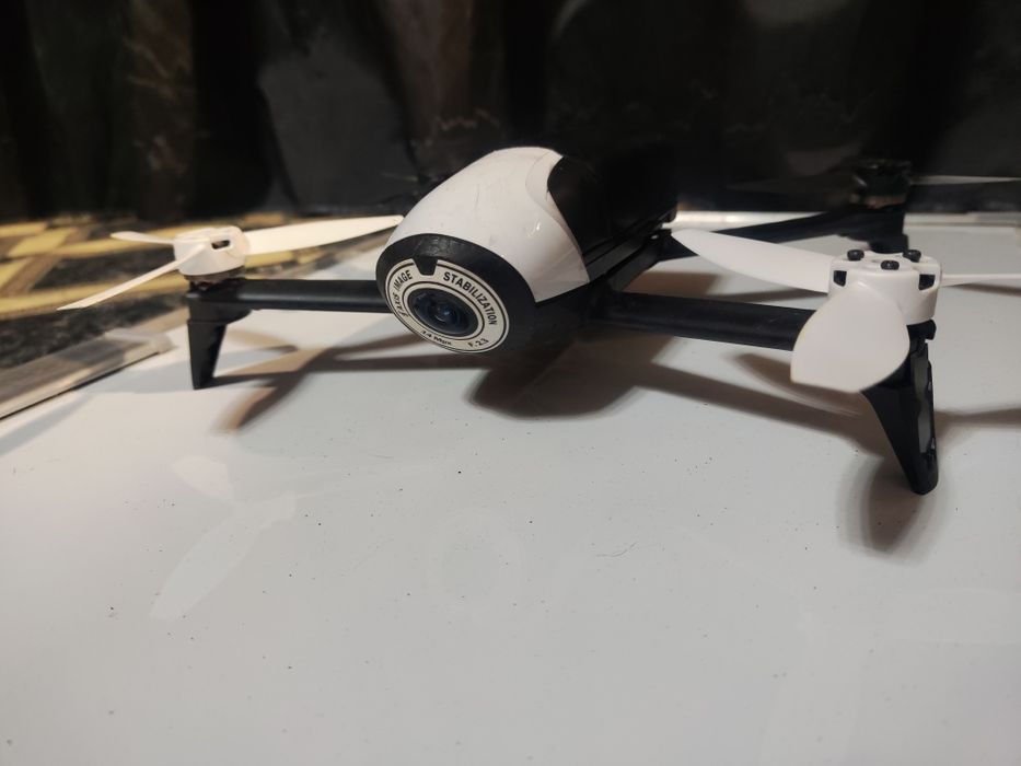 Дрон Parrot Bebop 2 FPV
