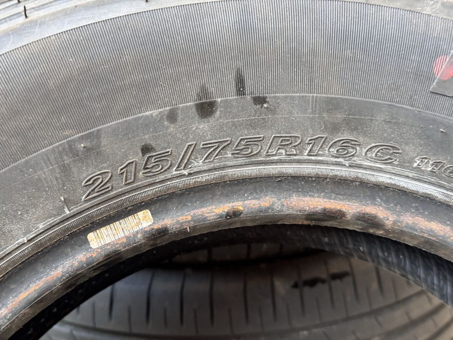 215/75/R16C Roadstone 1бр лятна бус dot4021