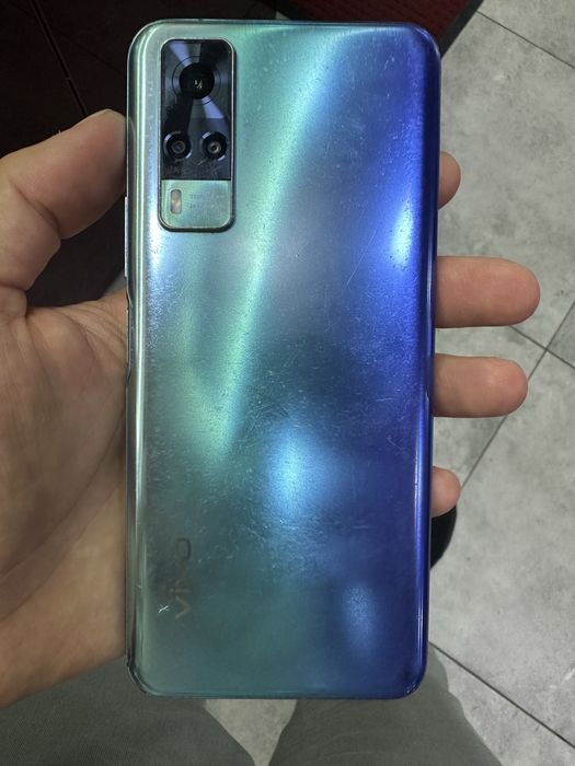 Vivo Y31 telefoni
