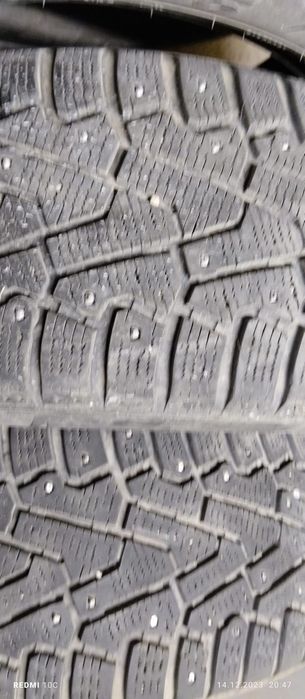 Продам комплект зимней резины