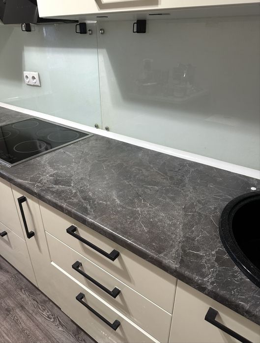 Продам кухню , в хорошем состояние