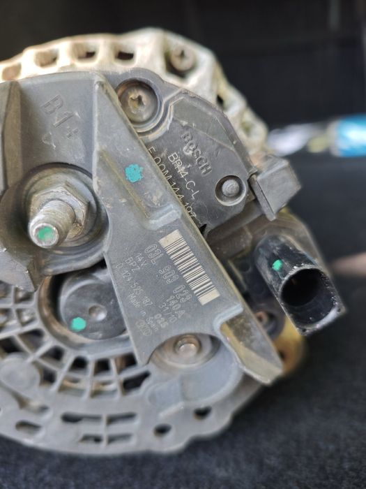 Алтернатор за Фолцваген Голф 6 BOSCH - 140 Ампера