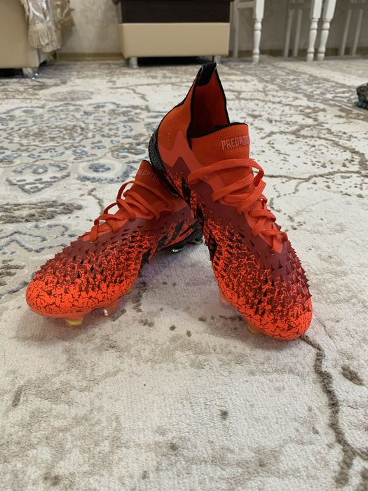 Оригинальные Бутсы Adidas Predator