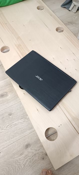 Продам ноутбук Acer Aspire 3