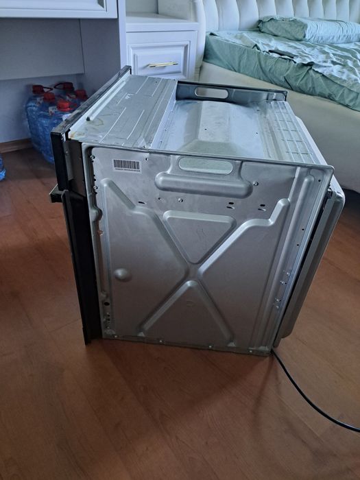 Духовка Electrolux
