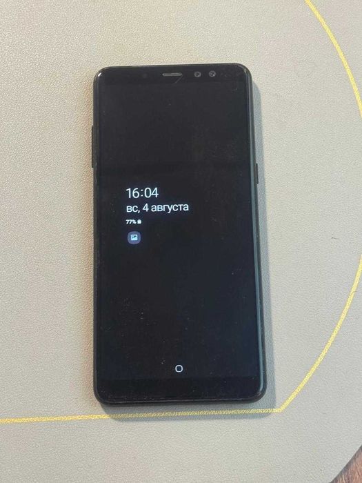 Samsung Galaxy A8+ в хорошем состоянии