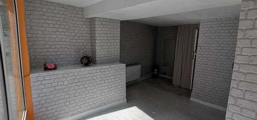 Дава се под наем Магазин в Свищов - 30 кв.м за 91.8 € - Снимка #7