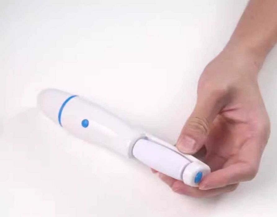 Електрическа пила за пети с две степени на въртене и две приставки