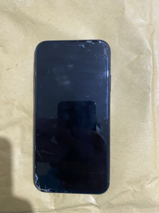 Vand Iphone XR ! Functional