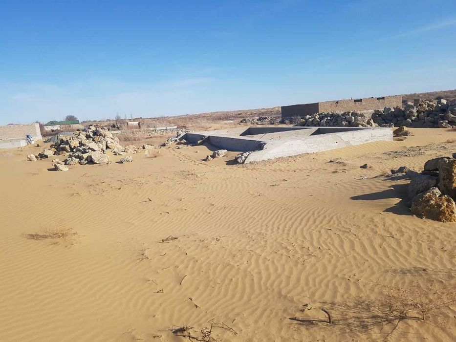 Жер план Развилка метан карама карсысында Багтын артында кумда.