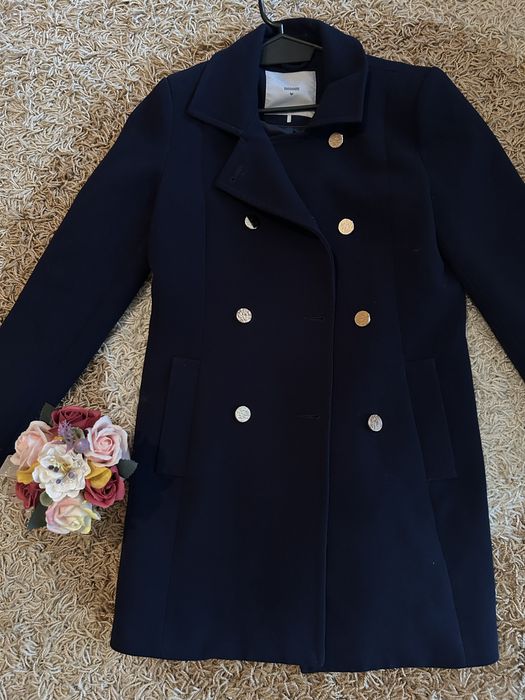 Палто на марката minimum.