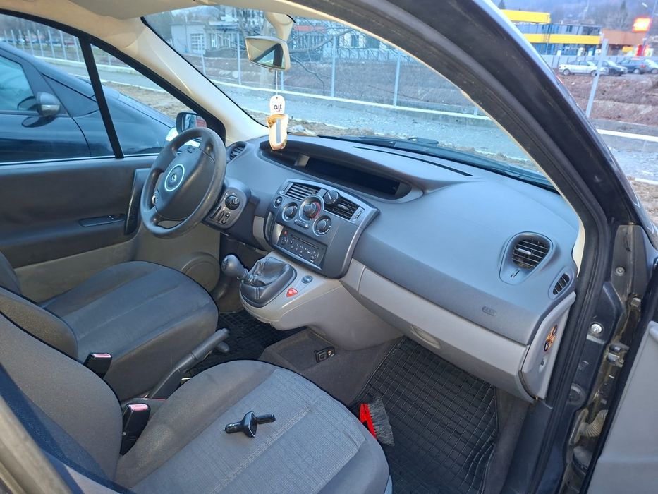 Vând Renault scenic 1.5 dci  2007