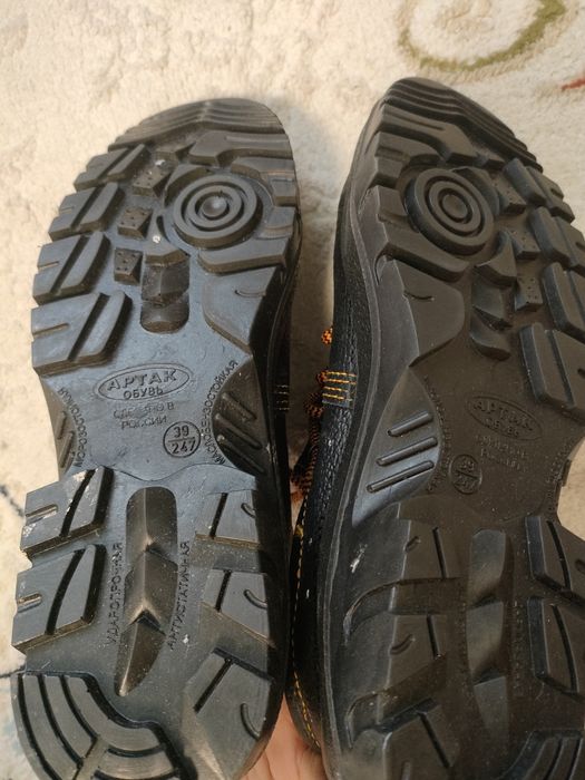 Рабочий обувь. 39 лето