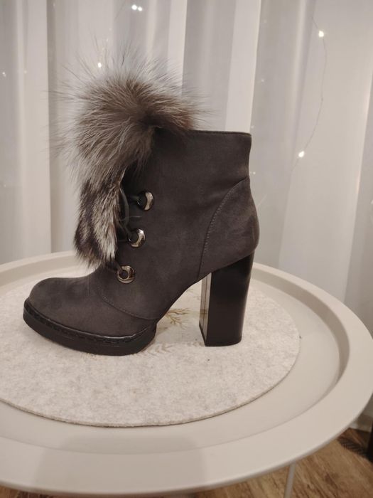 Велурени Боти  на ток Нови!