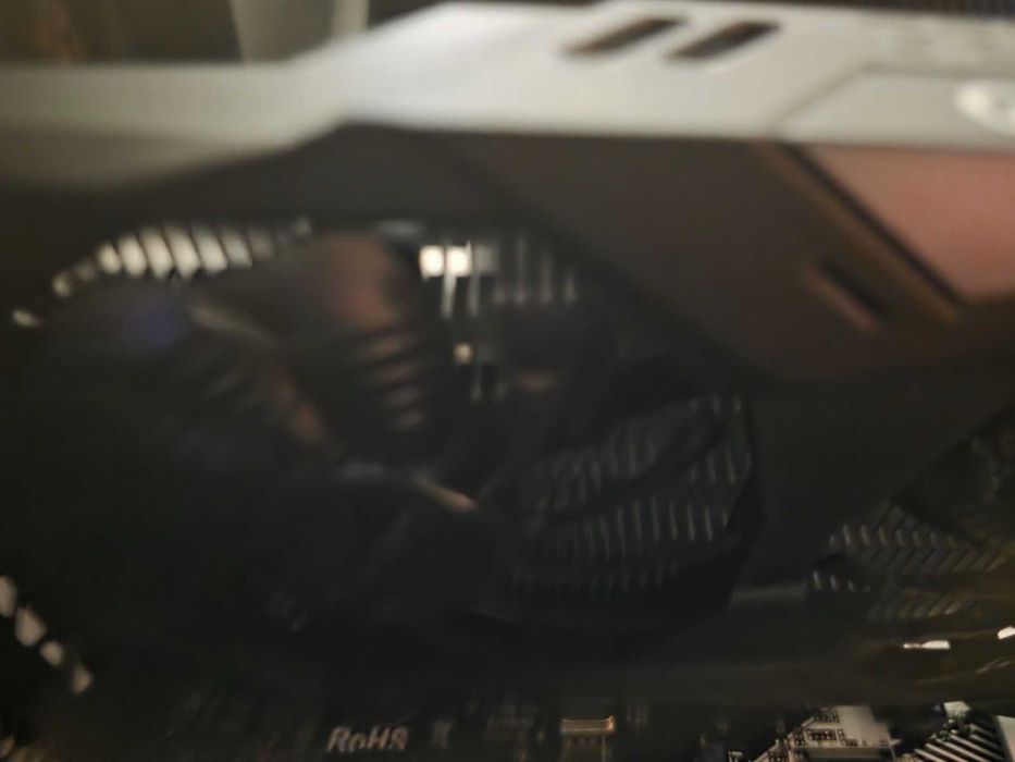 Видео карта asus Geforce GTX 1650 4GB DDR6