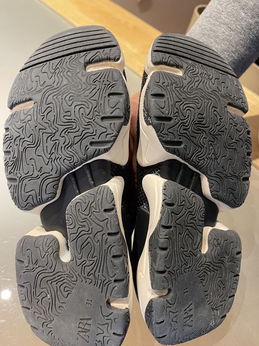 Маратонки Zara тип ,,чорап”