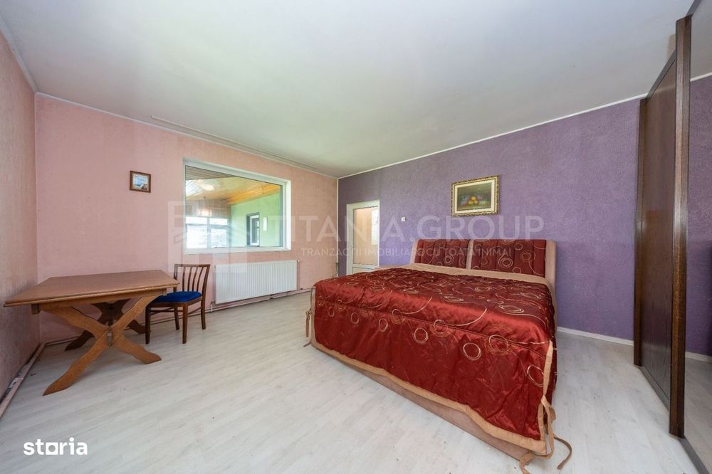 Casă cu teren 2.200 mp și deschidere la DN13 | Zonă mixtă | Brașov, St