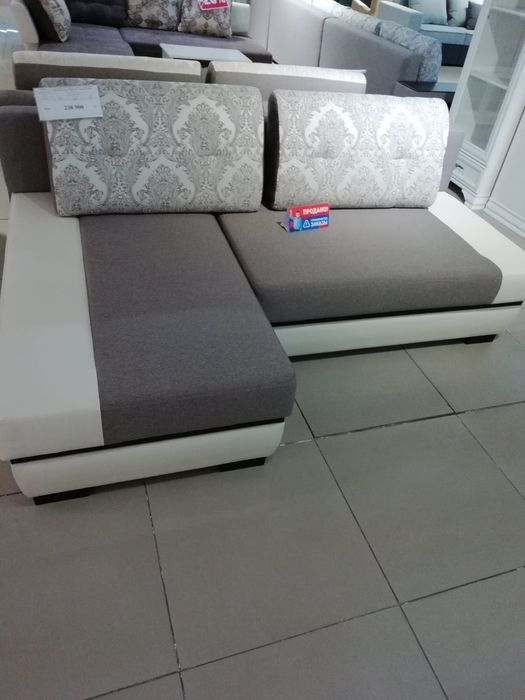 Продам диван новый