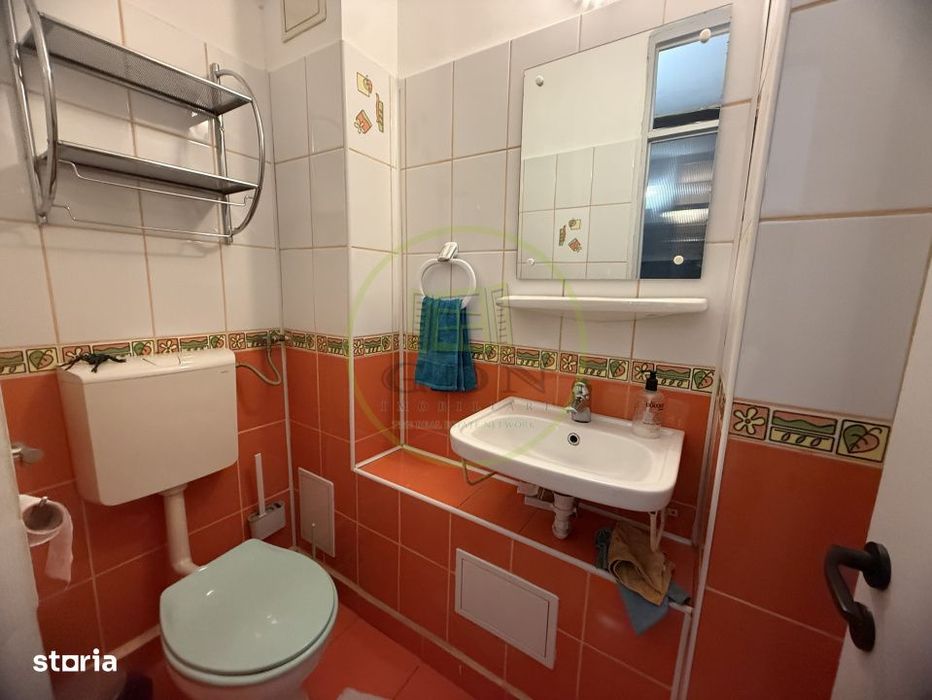 Apartament 3 camere, 70.7 mp, cartier Lapus, zona restaurant Intim