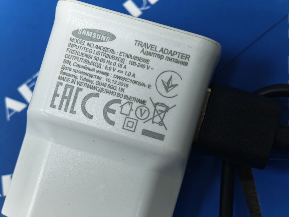 Зарядно Samsung ETA0U83EWE White / Бял