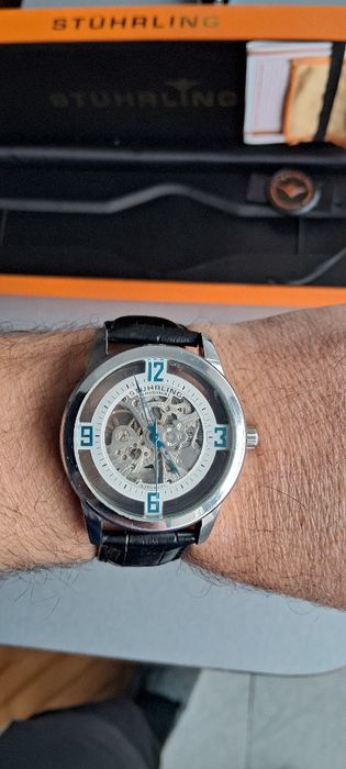 Автоматичен часовник Stuhrling