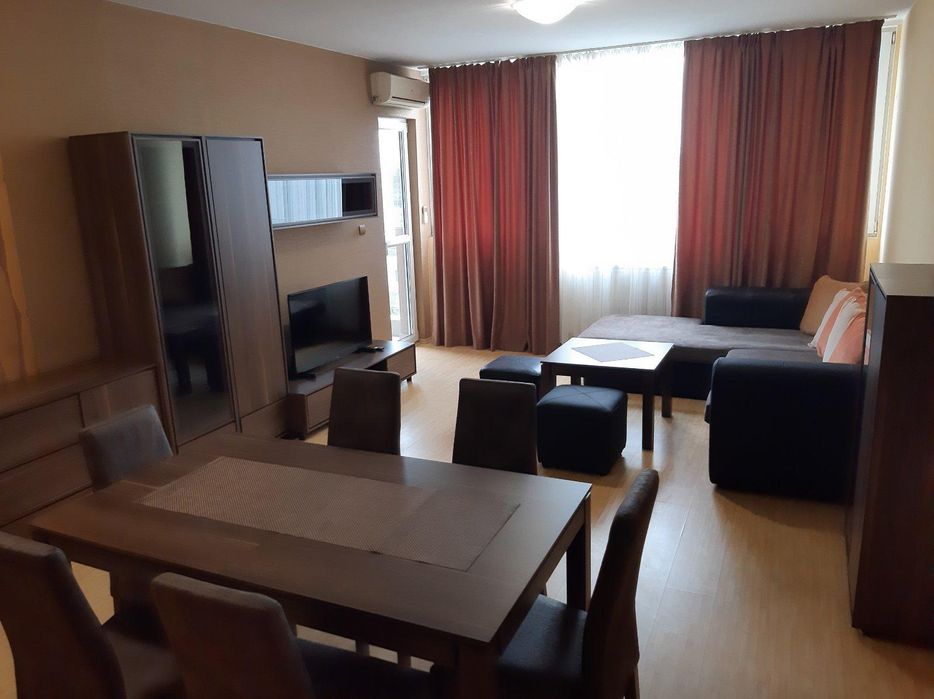 Дава се под наем Двустаен апартамент в Пловдив, Гагарин - 65 кв.м за 408 € - Снимка #2