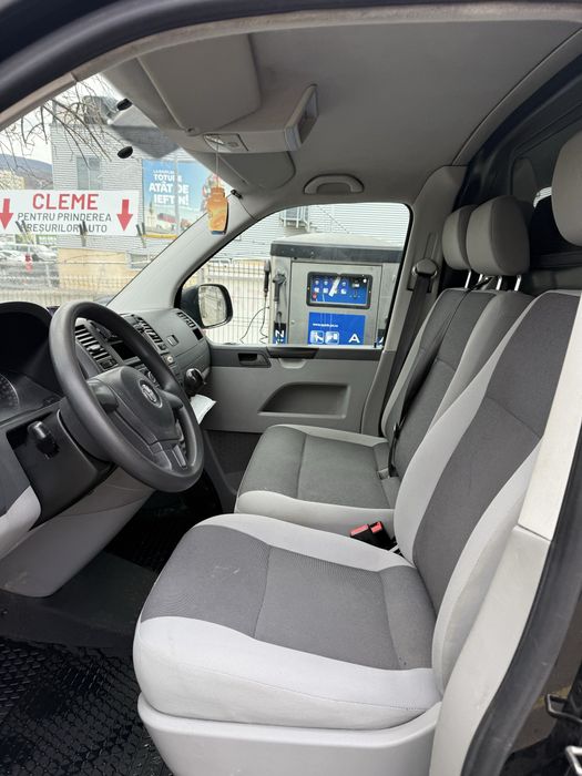 Vand vw t5 2.0 105 cai an fabricatie 2014