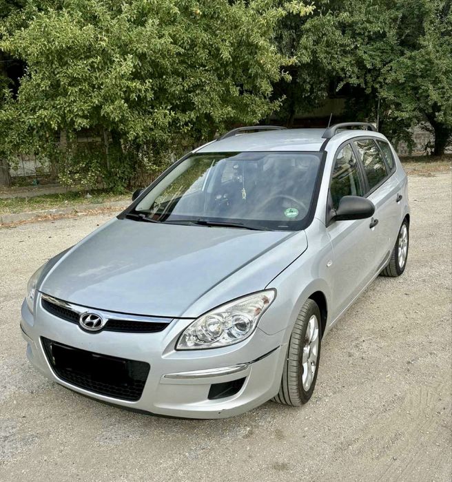 Hyundai i30 CW 1.6 – Газ PRINS, 126 к.с., перфектно състояние!