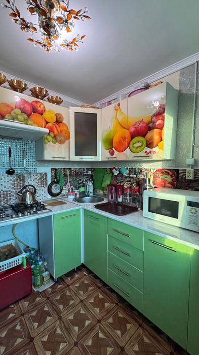 Продам 2-х комн квартиру