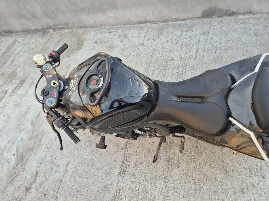 Suzuki gsxr k7 750 на части