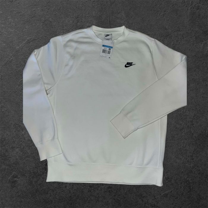 Nike чисто бяла блуза