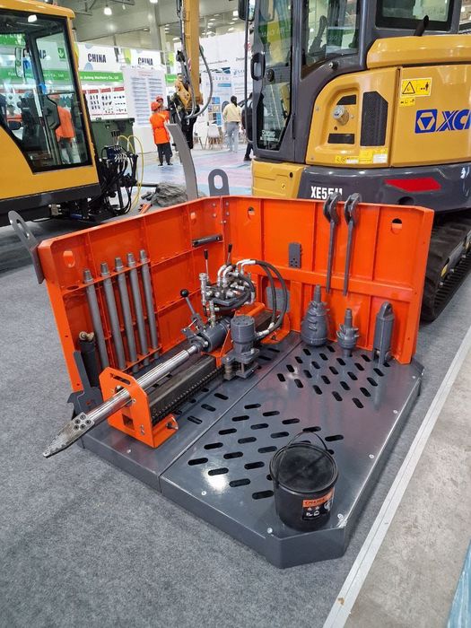 Буровая установка мини гнб