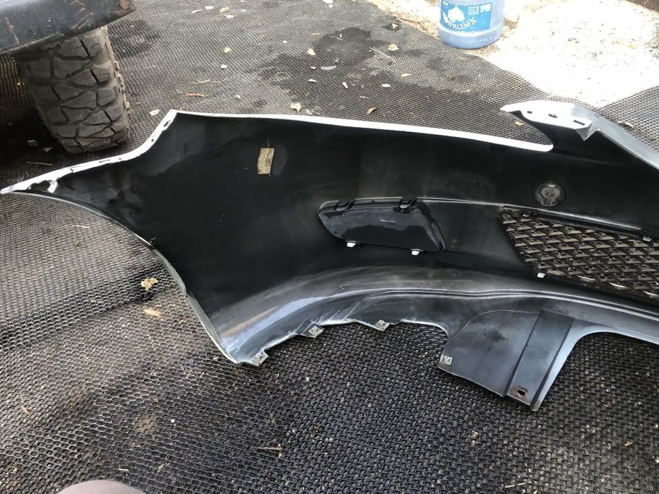 Продам бампер от Mazda 6