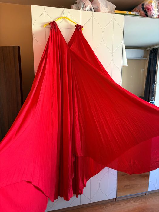 Дълга, официална рокля Provocative