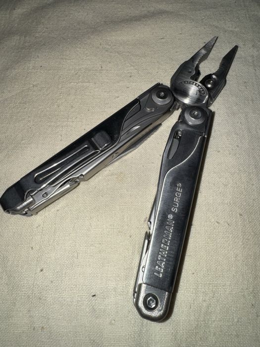LEATHERMAN Surge made in USA