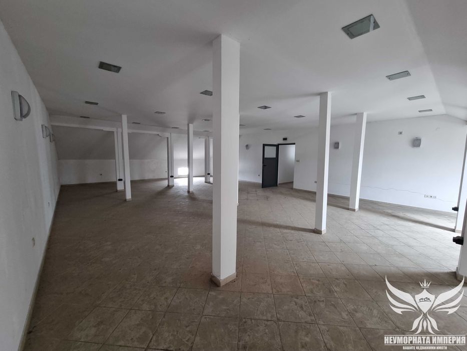 Под наем помещения, офиси, склад 260кв.м. в гр.Асеновград