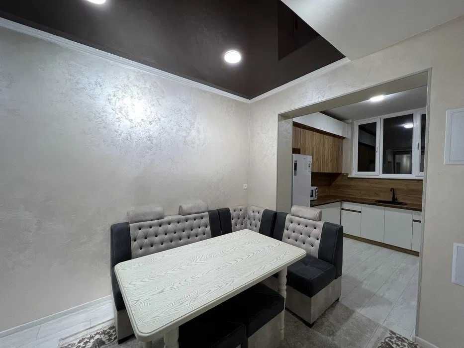 КВАРТИРА 2 мин от метро  Ойбек  3 комн