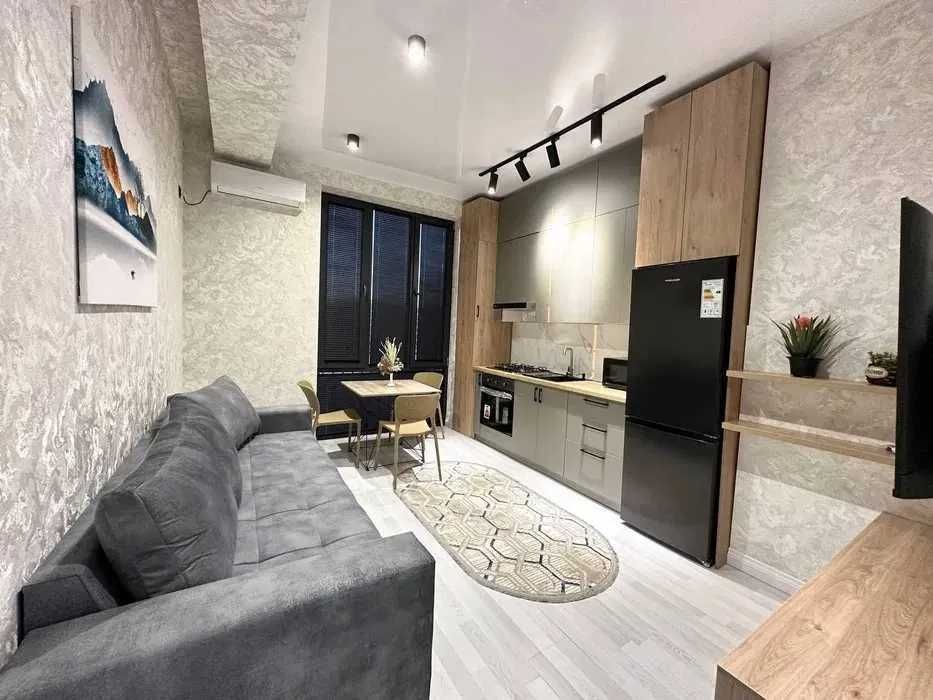 Сдам евро двушку НИКТО НЕ ЖИЛ! на Махтумкули Паркентский