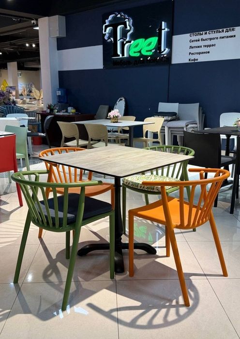 Plastmassa  stullar optom narxda 280000