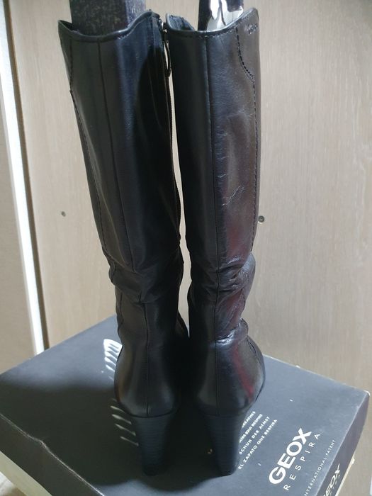 Сапоги женские, кожа