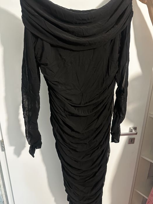 Дамска рокля без ръкав, Нова