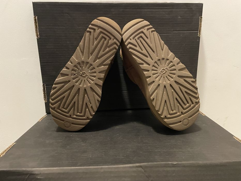 Ugg mini cu platformă, mărimea 38