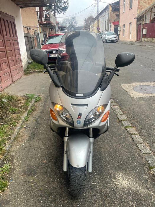 Vand  piaggio  x9