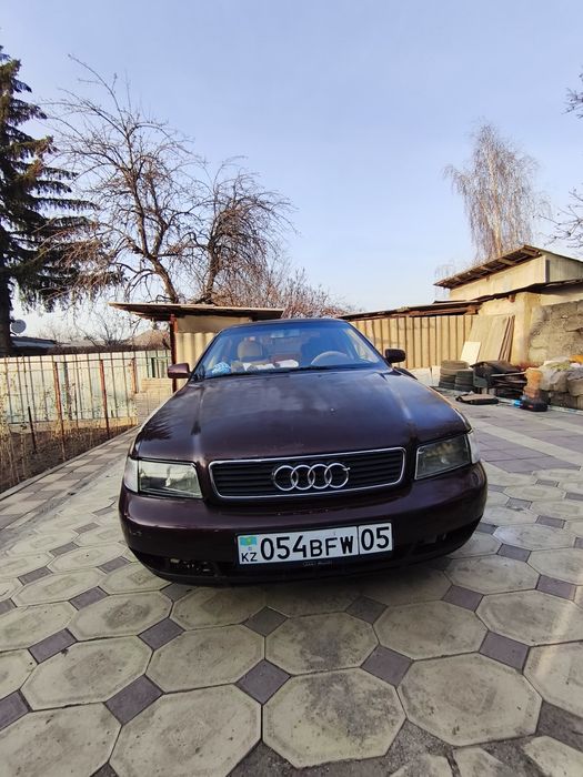 Ауди А4 б5 на хаду