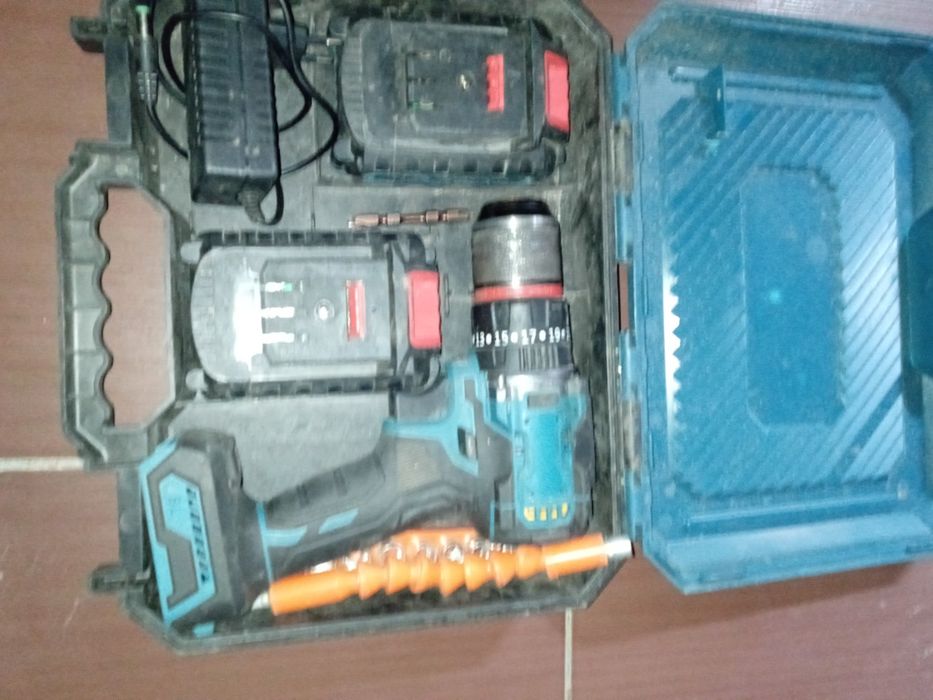 Электроинструменты Продам