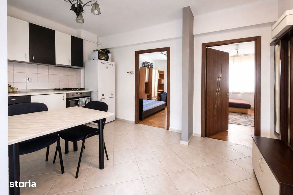 De vânzare apartament 2 camere decomandat – Str. Horea