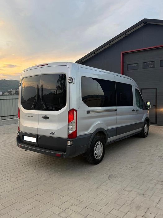 Ford transit 8+1 locuri